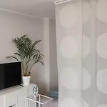 Sloneczne Mieszkanko Przymorze 2 Km Do Plazy דירה *