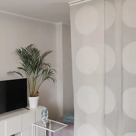 Słoneczne Mieszkanko Przymorze 2 Km Do Plaży Apartament *